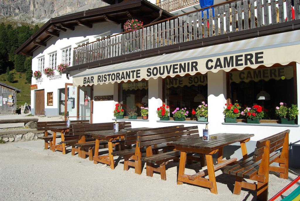 Hôtel Rifugio Gardeccia Hutte à Pozza di Fassa Extérieur photo